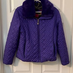 Purple Quilted Women’s “Thermolite”Jacket made by Obermeyer. Size 10.
